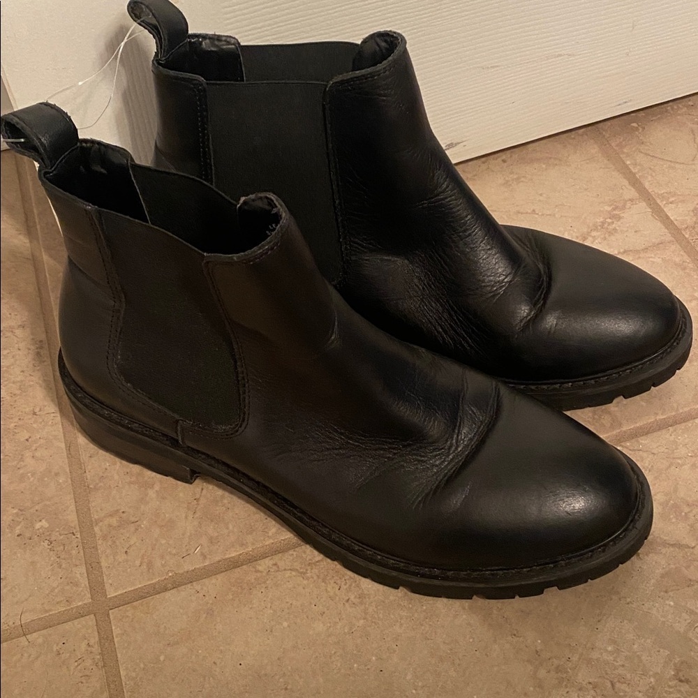 Steve Madden Classic Black Ankle Boots
